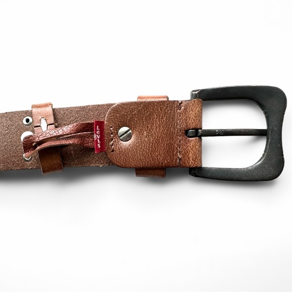 Sold - Picture 6 of 6